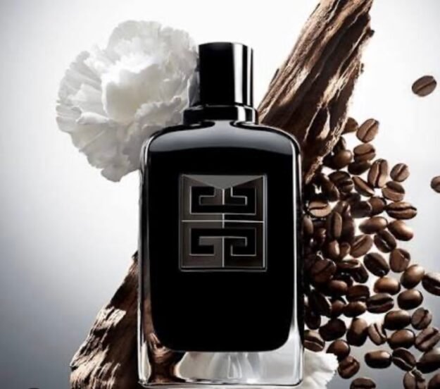 Gentleman Society Eau de Parfum Extrême by Givenchy 3.4 oz